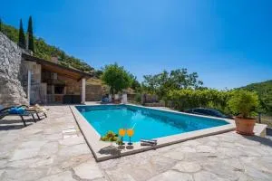 Villa Stone House Kuna - Stravča