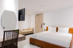 Sukhothai Residence Ruam Ruedi