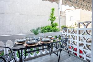 Flamingo deluxe studio