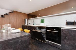 Exclusive Apartment City Center by Renters