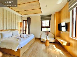 Deluxe hướng thành phố (Deluxe City View)