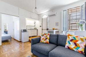 Attico nel cuore di Roma con box privato per auto