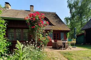 Pommernhaus Urgemütlicher Roter Schwede