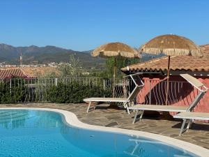 villa elena piscina privata img25