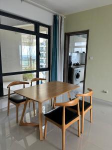 Seaview 2B2R 6pax Forest City C5-2404