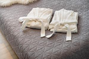 Luxury Apartment with Saigon River View - Zenity