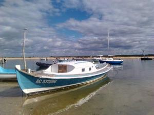Appartements 200 M Port de Cassy , studio cosy 3 pers : photos des chambres