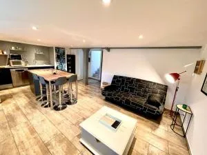 Le Camille charming with Garden 5 min CHU - Le Breuil-Mingot