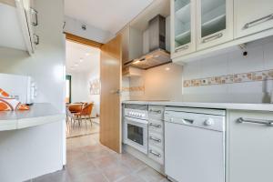 Cabopino, cerca de todo