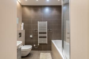 Upscale apartment in prime location nearsights