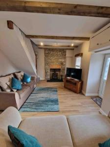 Riverbank Cottage, Dog Friendly. Swansea, Llanelli