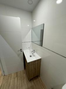 Mercado CENTRAL on 1th FLOOR