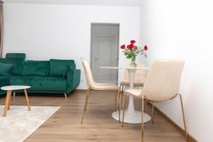 Enescu 3 City Center Flat