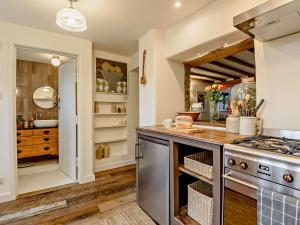 2 Bed in Hay-on-Wye 93221