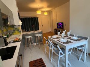 Appartements T2 a 15mn stade de France Porte de Paris : Appartement 2 Chambres