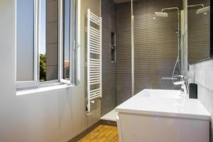 Villas Les Olympiades - Magnifique Villa d'evasion : photos des chambres