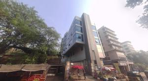 Hotel Beverly Palace Santacruz - Near BKC - Mumbai Airport T1