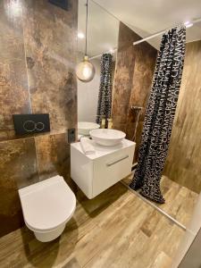 LEOGRAND Apartments on Dashka 12