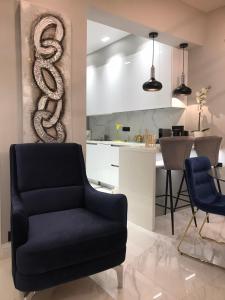 B & K Luxury & Elegant Volos Suite