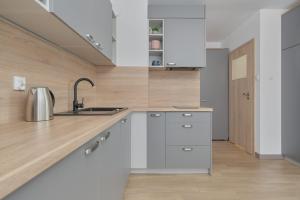 Cozy & Modern Studio Rogowska by Noclegi Renters