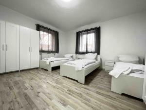 SAD104 - Moderne MonteurwohnungÜbergangswohnung