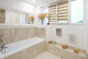 Maisons de vacances Villa standing Biarritz : photos des chambres