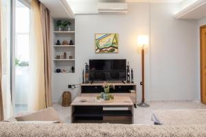 Sky 7 View Apartment