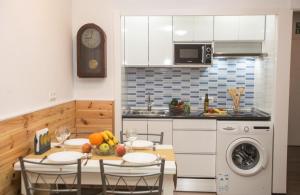 UNIQUE APT. WPOOL- ACROSS THE BEACH-WIFI-AC