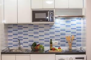 UNIQUE APT. WPOOL- ACROSS THE BEACH-WIFI-AC