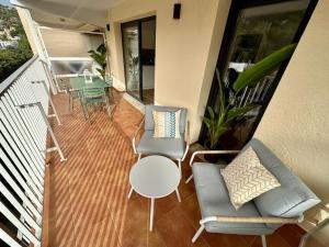 Moderno y acogedor apartamento con terraza “ Llebeig”