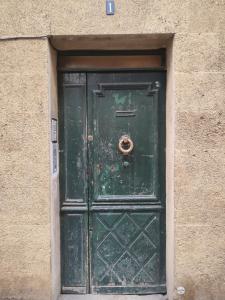 Studio cosy place de la mairie