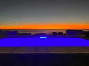 Villa Labos - Monteray