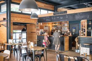Campings Huttopia Versailles : photos des chambres