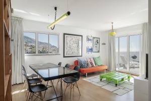 Rooftop Funchal - By Wehost