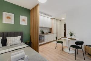 Urban Chic - Great Location-Cozy Studio with Balcony - Towarowa