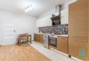 Hub Room - Charming Place, 5 Minutes to Gdańsk Old Town