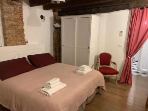 CASA CIMELLA, un nido nel cuore del porto antico cod CITRA 010025-LT-2629