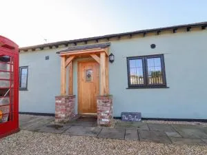 The Parlour - Dunham on the Hill