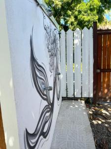 Casita Miss Sam en el Centro de Puerto Viejo