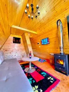 Vilat Suka Mkushit - Vukli