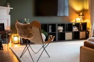 Trendy 2 Bed Flat - Near Airport - Ratho