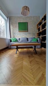 Isac 15 Central Apartment