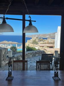 Luxurious Traditional Home