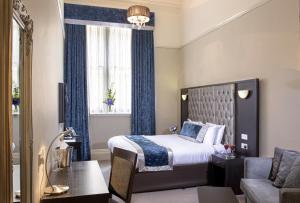 Richmond Luxury Living hotel, 
Liverpool, United Kingdom.
The photo picture quality can be
variable. We apologize if the
quality is of an unacceptable
level.