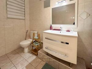 Appartements La Vallee de Guyancourt - Jardin prive : photos des chambres