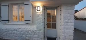Maisons de vacances Maison pour 2 a 4 personnes avec jardin proche de la plage et des commerces ROYAN : photos des chambres