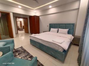 Two-Bedroom Apartment room in Deluxe Two-Bedroom Apartment
