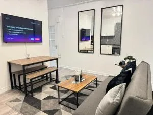 Headington House - Beckley