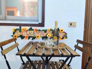 Ultreya - free street parking