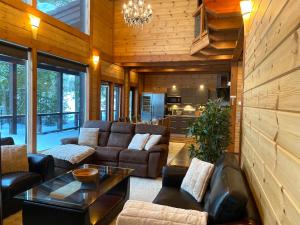 Villa Valkama with optional beach sauna + jacuzzi